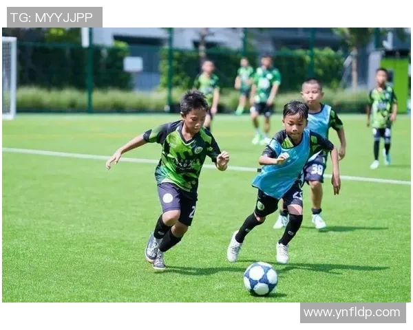 从模仿到超越深入解析青少年如何通过学习足球球星动作提升技战术水平
