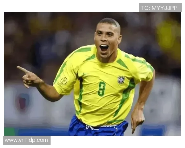 全球足球巨星粉丝盛宴共筑绿茵梦想与荣耀时刻