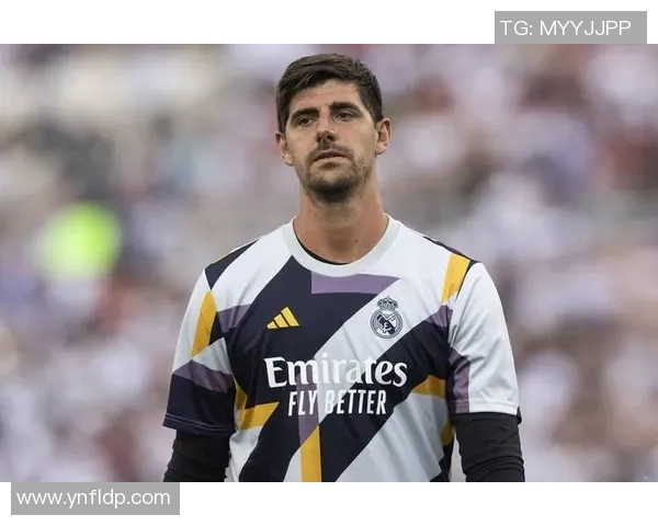 世界顶级足球门将背后的号码传奇及其象征意义解析 世界顶级足球门将背后的号码传奇及其象征意义解析